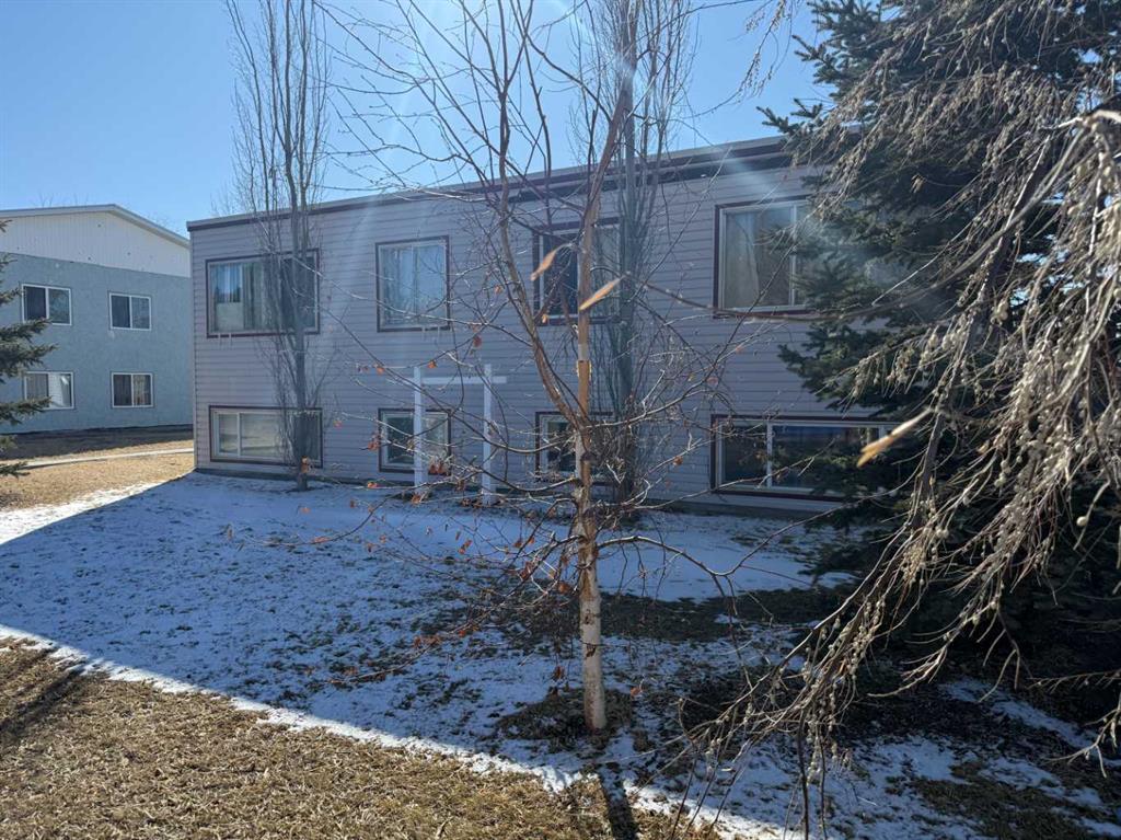 Third View of 1-4, 1019 Cassils Road W, West End, Brooks, Alberta, T1R 0C8