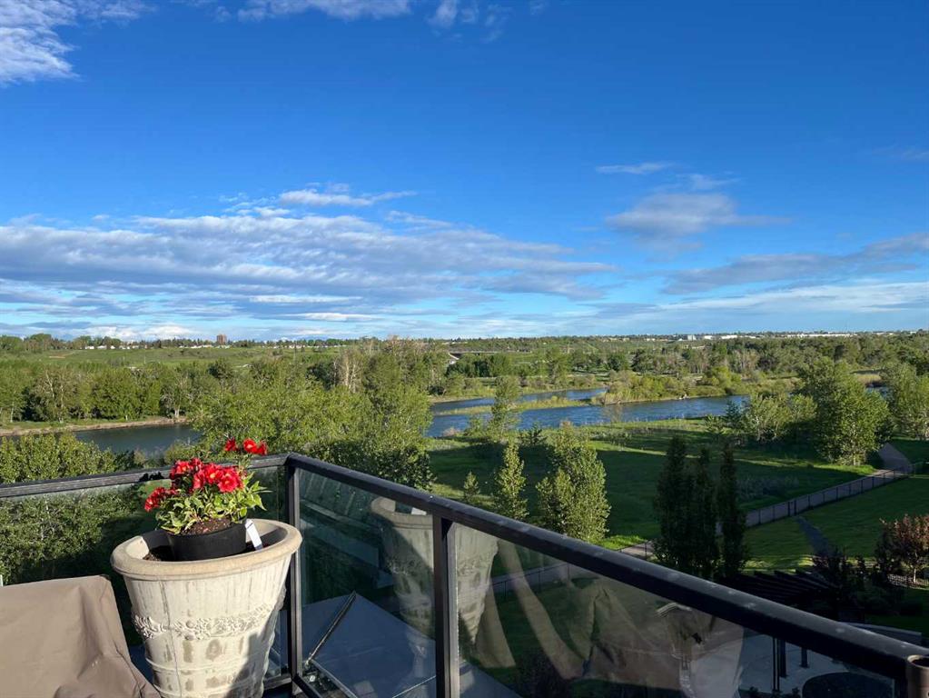 504, 211 Quarry Way SE, A2296363, Alberta,