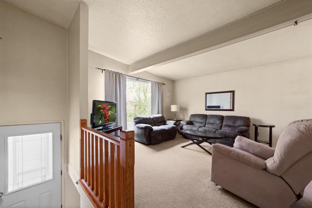 Fourth View of 6614 44B Avenue , Westmount, Camrose, Alberta, T4V 2V5