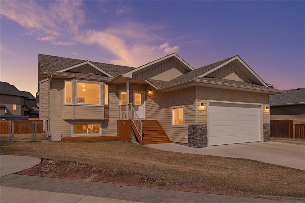 168 Camden Court , A2296384, Alberta,