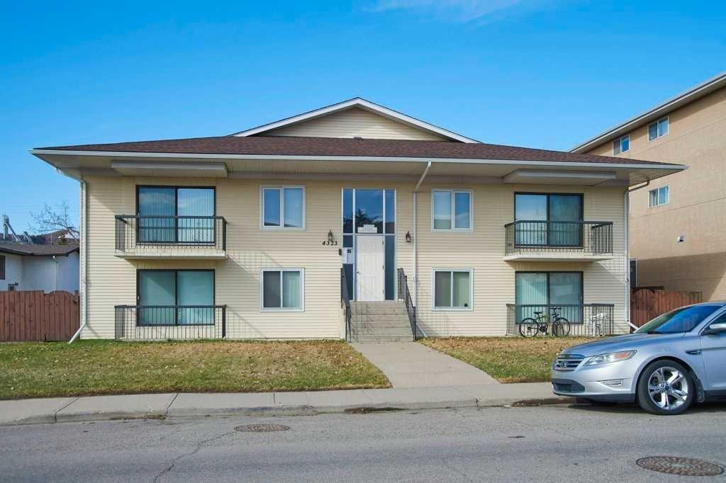 Second View of 4323 75 Street NW, Bowness, Calgary, Alberta, T3B 2M7