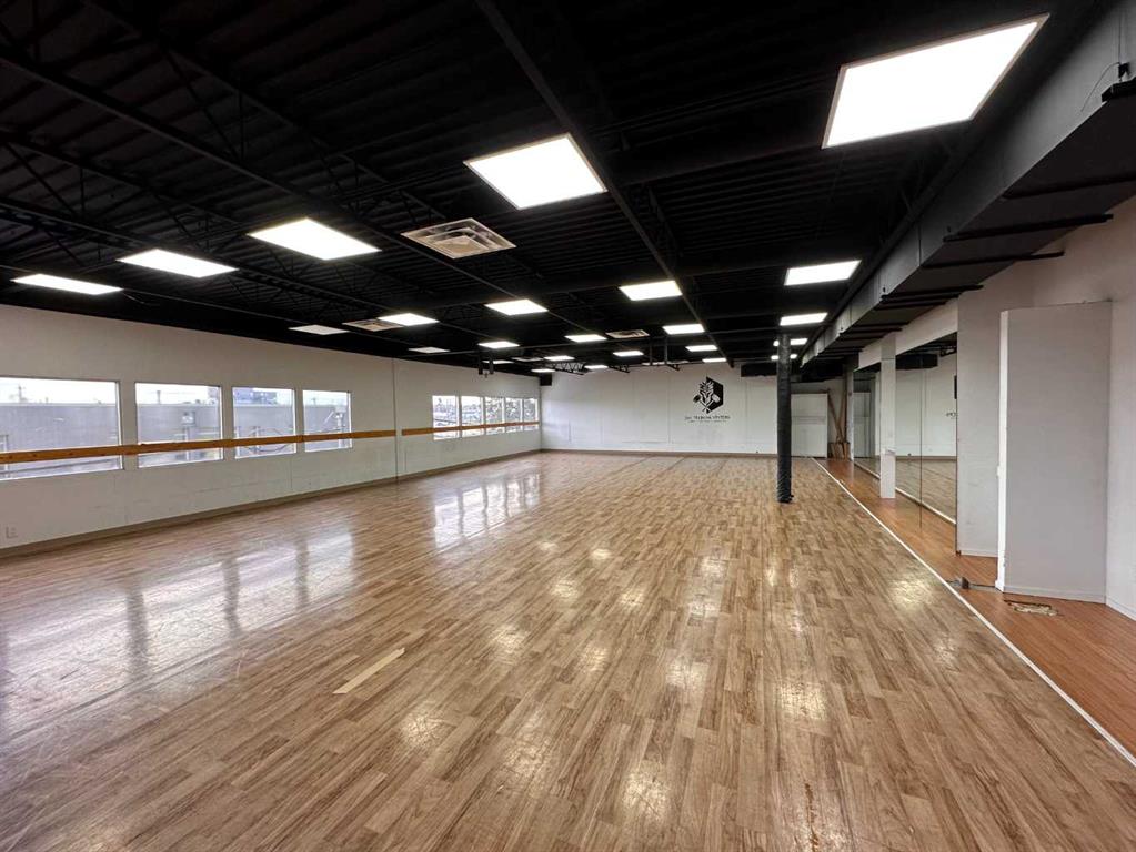 201, 6036 3 Street SW, A2296402, Alberta,