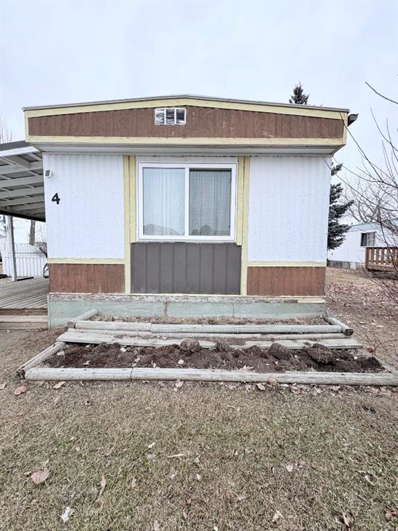 #4 1 Street E, A2296430, Alberta,