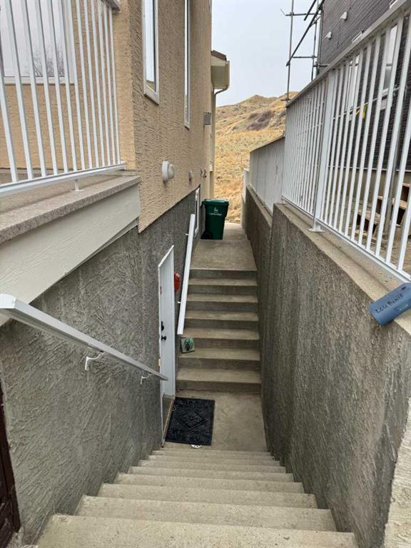 Fifth View of 2, 373 Canyon Boulevard W, Paradise Canyon, Lethbridge, Alberta, T1K 6V2