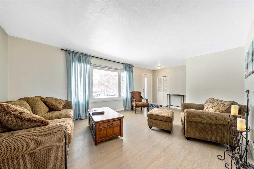 Fifth View of 124 Lynnwood Drive SE, Ogden, Calgary, Alberta, T2C 0S8