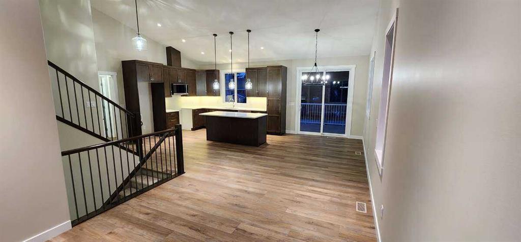 Third View of 5518 52 Street , NONE, Olds, Alberta, T4H 1H8