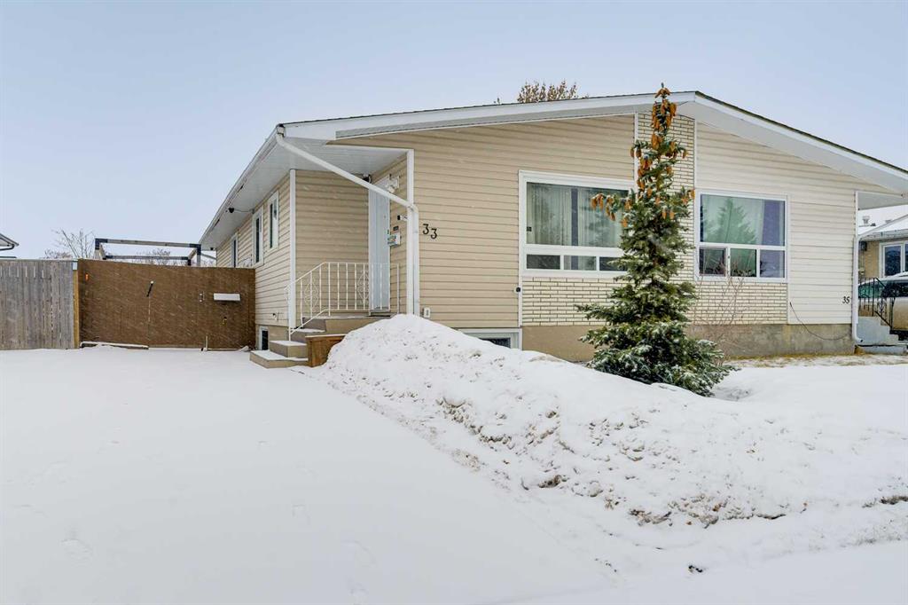 Second View of 33 Wells Street , West Park, Red Deer, Alberta, T4N 5Y2
