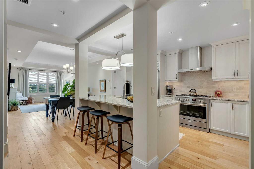 Third View of 401, 221 Quarry Way SE, Douglasdale/Glen, Calgary, Alberta, T2C 5M7