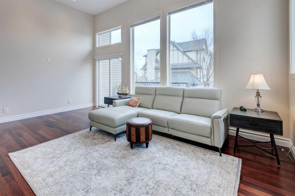 Fourth View of 14 Everridge Common SW, Evergreen, Calgary, Alberta, T2Y 5G9