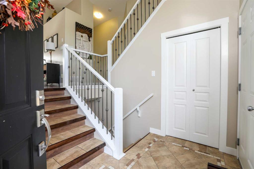 Fifth View of 436 Mt Sunburst Crescent W, Sunridge, Lethbridge, Alberta, T1K 2S6