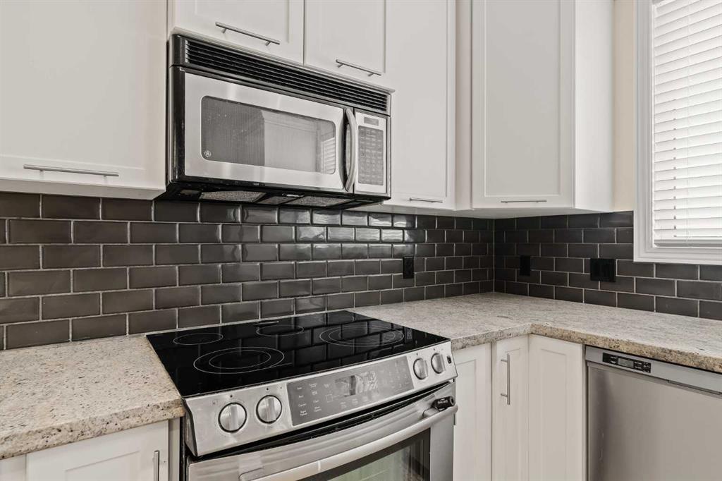 Fifth View of 2964 Peacekeepers Way SW, Garrison Green, Calgary, Alberta, T3E 7R6