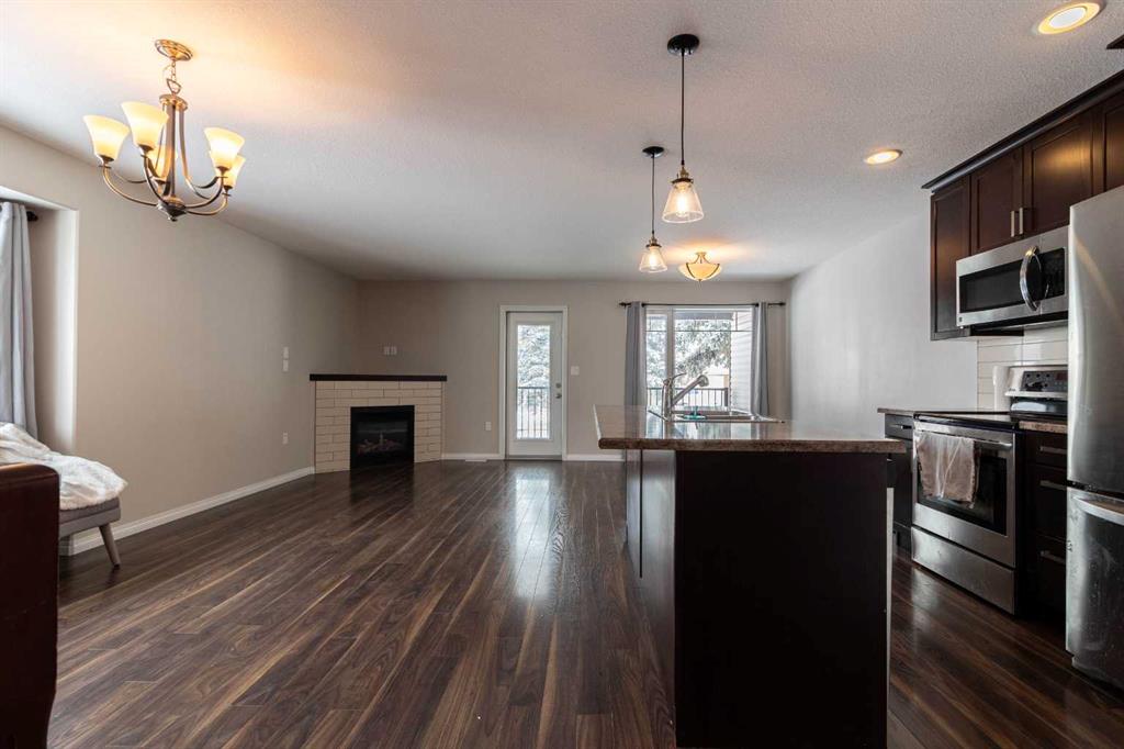 Third View of 2254 15 Avenue SE, Crestwood-Norwood, Medicine Hat, Alberta, T1A 3S1