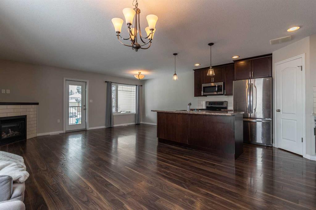 Fifth View of 2254 15 Avenue SE, Crestwood-Norwood, Medicine Hat, Alberta, T1A 3S1