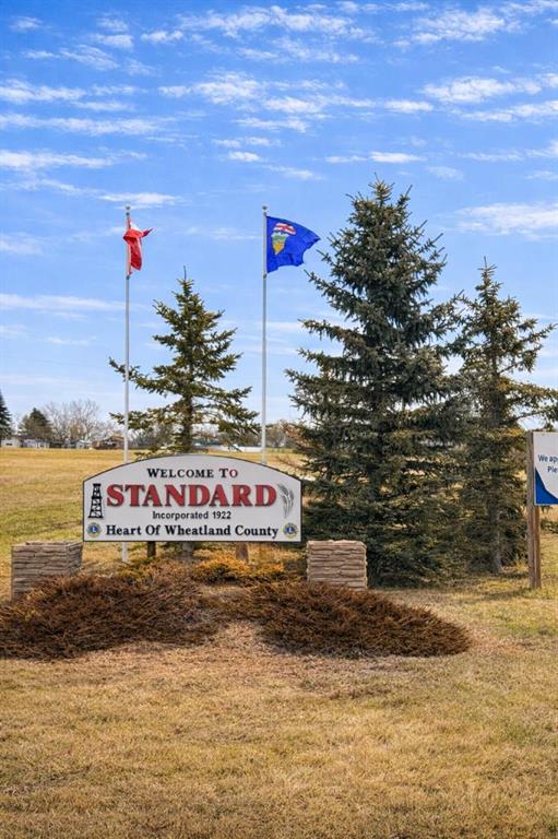 Fourth View of 423 Frederick Avenue , NONE, Standard, Alberta, T0J 3G0