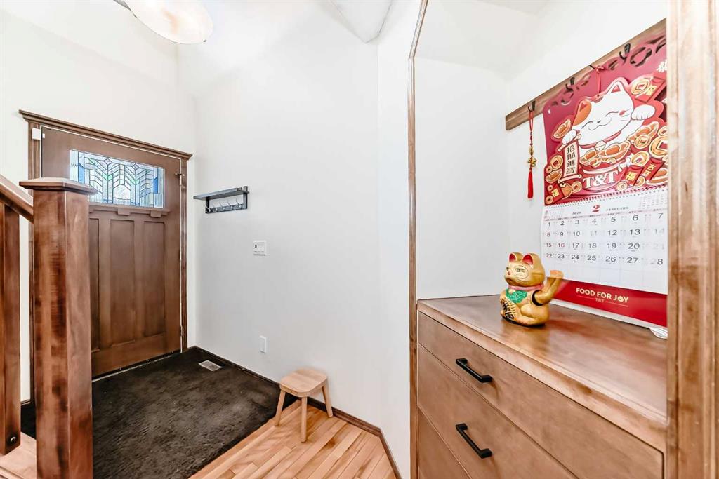 Fifth View of 7 Tuscany Ridge Crescent NW, Tuscany, Calgary, Alberta, T3L 3C8