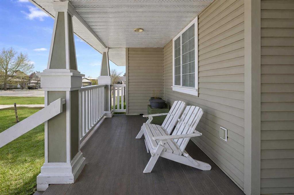 Fourth View of 27 Henderson Road NE, NONE, Langdon, Alberta, T0J 1X1