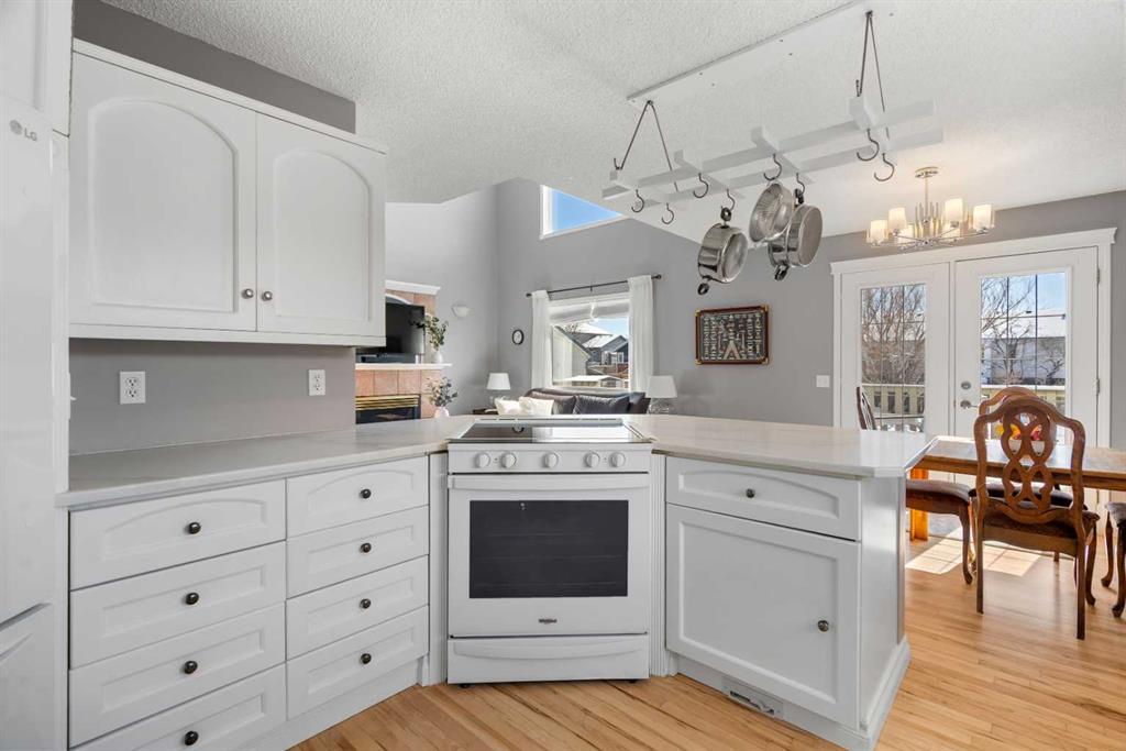 Fifth View of 27 Henderson Road NE, NONE, Langdon, Alberta, T0J 1X1