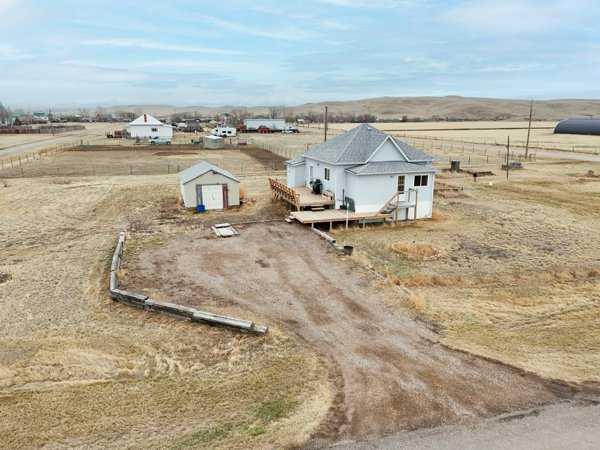 11 Railway Street , A2296933, Alberta,