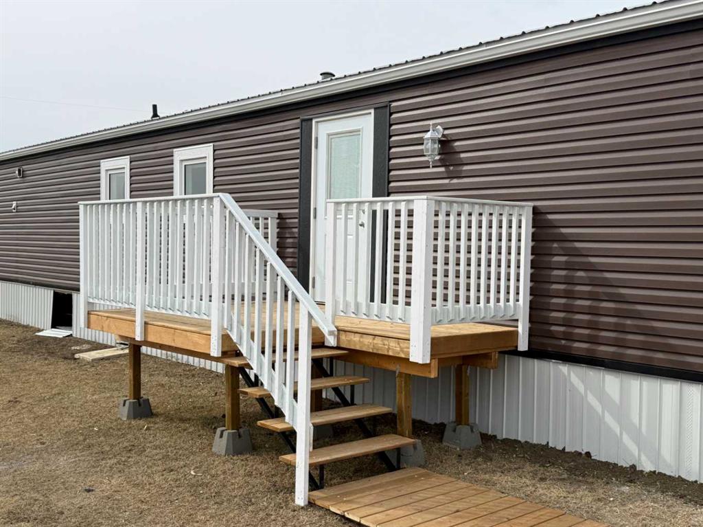 Third View of 50-300 Roseglen Close , NONE, Rosemary, Alberta, T0J 2W0