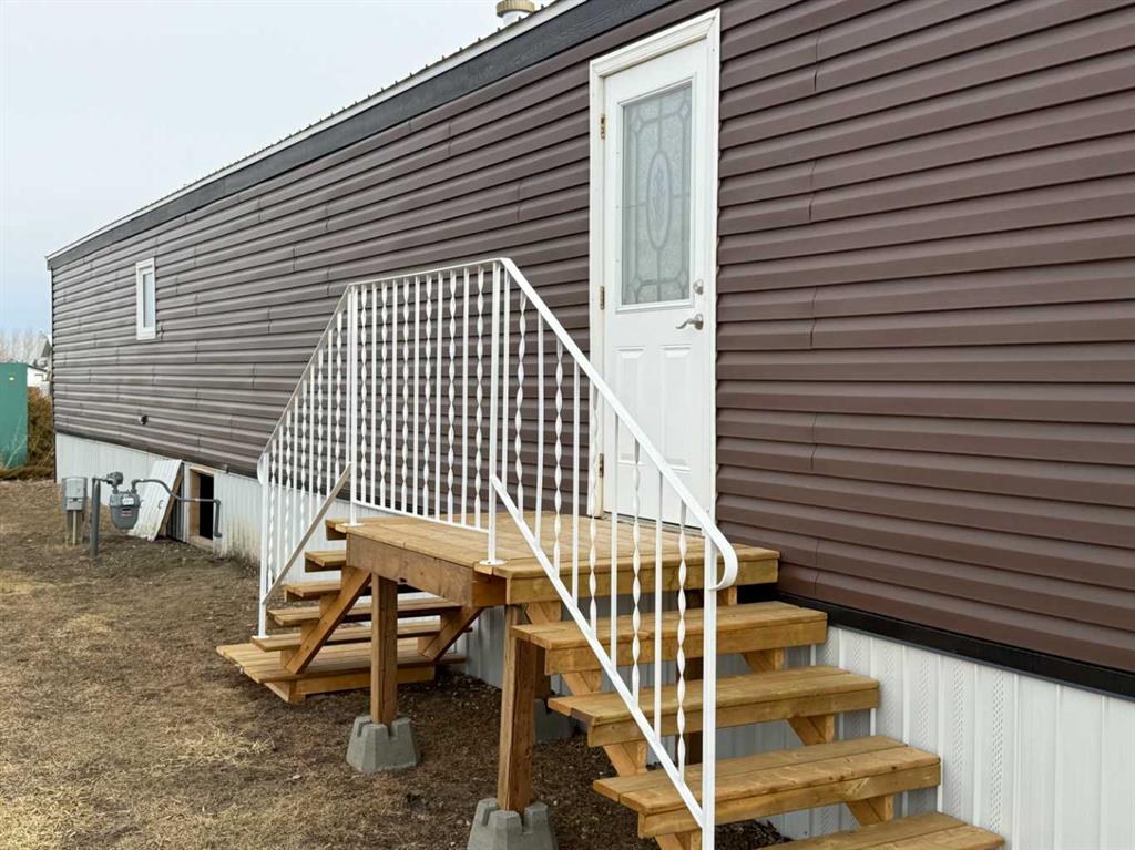 Fourth View of 50-300 Roseglen Close , NONE, Rosemary, Alberta, T0J 2W0