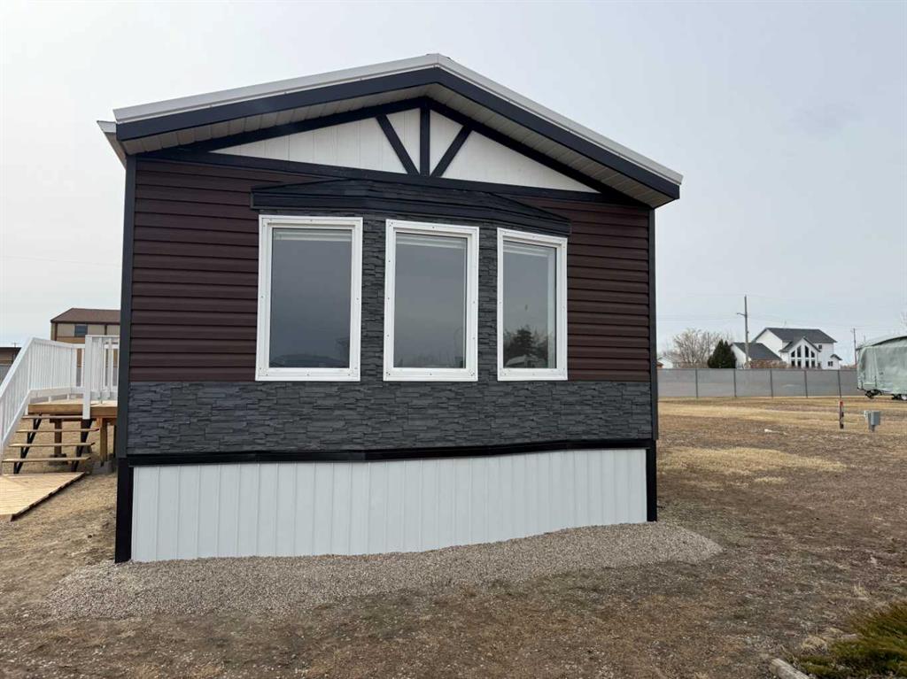 Fifth View of 50-300 Roseglen Close , NONE, Rosemary, Alberta, T0J 2W0