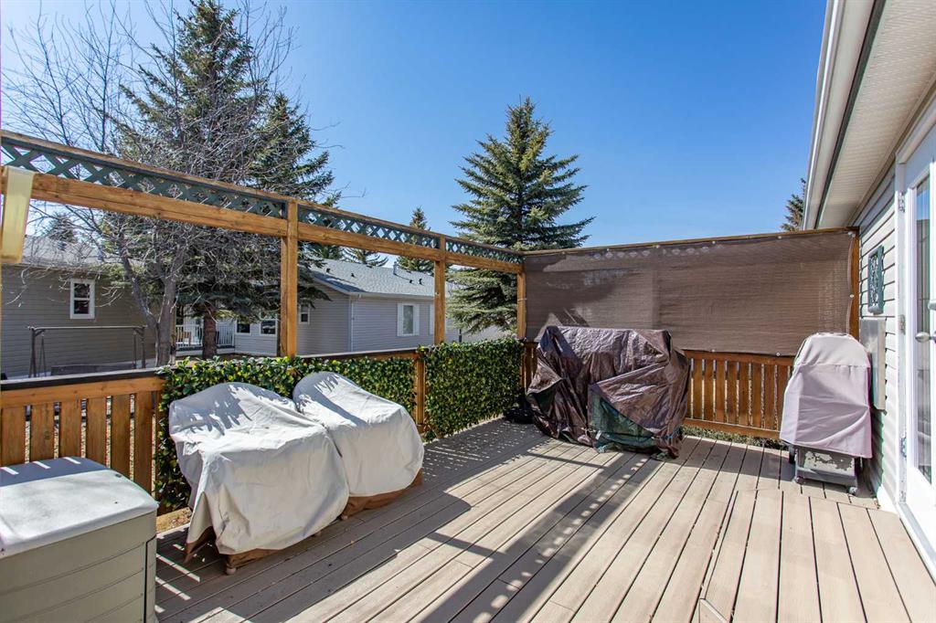 Fourth View of 4905 Doncaster Avenue , Davenport, Red Deer, Alberta, T4R 2Z8