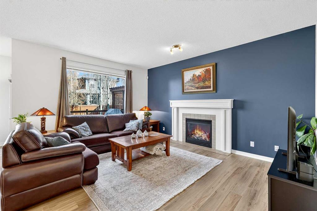 Third View of 220 Auburn Glen Manor SE, Auburn Bay, Calgary, Alberta, T3M 0L2