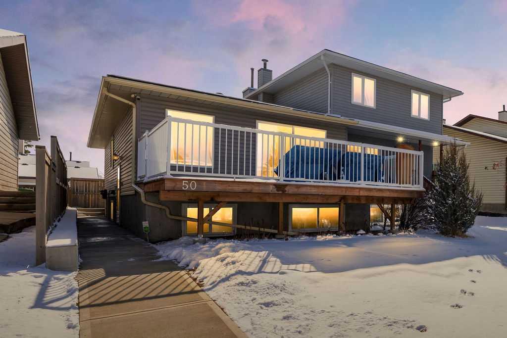 Main View of 50 Cedarwood Rise SW, Cedarbrae, Calgary, Alberta, T2W3H9