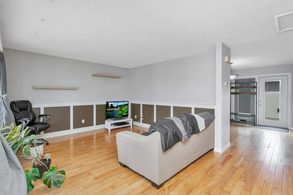 Fifth View of 7 Nellis Avenue , Normandeau, Red Deer, Alberta, T4P 2C2