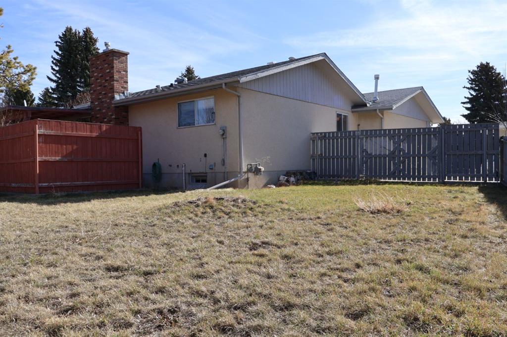 Fifth View of 46 Greenview Close N, Park Meadows, Lethbridge, Alberta, T1H4K8