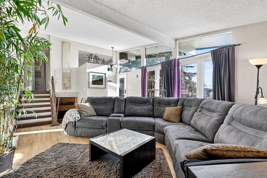 Fourth View of 319 Whitney Crescent SE, Willow Park, Calgary, Alberta, T2J 1E7