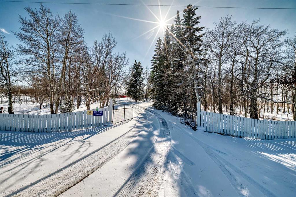 113091 2453 Drive E, A2297196, Alberta,