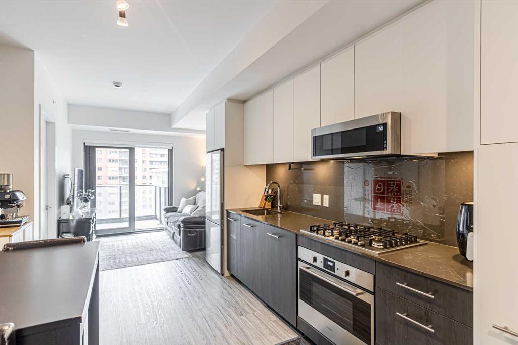 Fifth View of 1107, 730 2 Avenue SW, Eau Claire, Calgary, Alberta, T2P 1R8