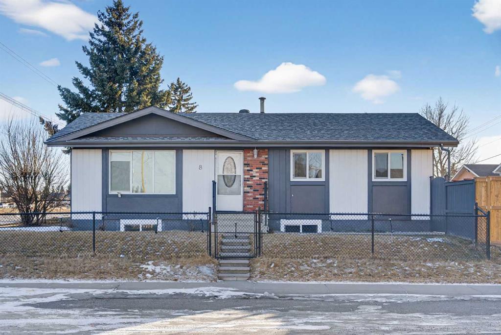 Second View of 8 Malvern Crescent NE, Marlborough Park, Calgary, Alberta, T2A 6Z6