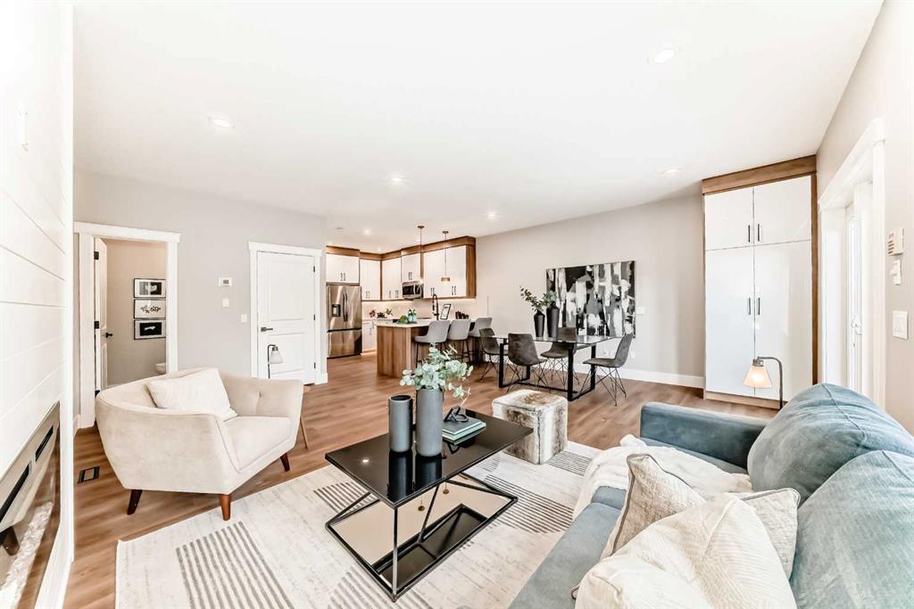 Second View of 722 53 Avenue SW, Windsor Park, Calgary, Alberta, T2V 0C3