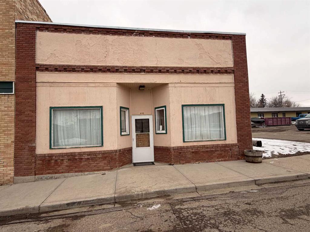 416 Caradoc Avenue Avenue , A2297316, Alberta,