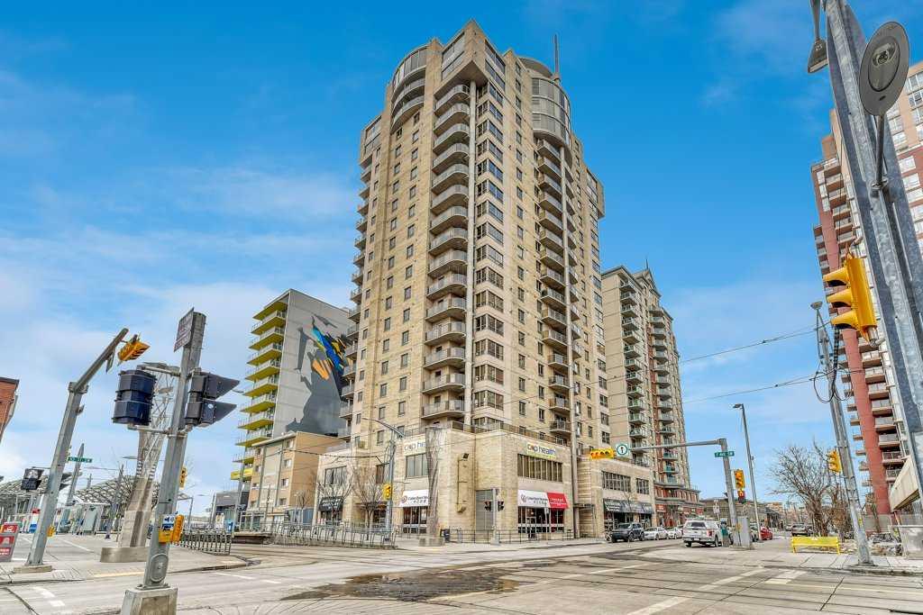 701, 683 10 Street SW, A2297317, Alberta,