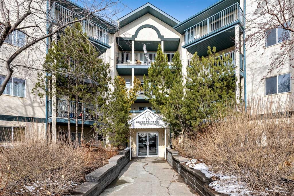 Third View of 106, 10 Dover Point SE, Dover, Calgary, Alberta, T2B 3K2