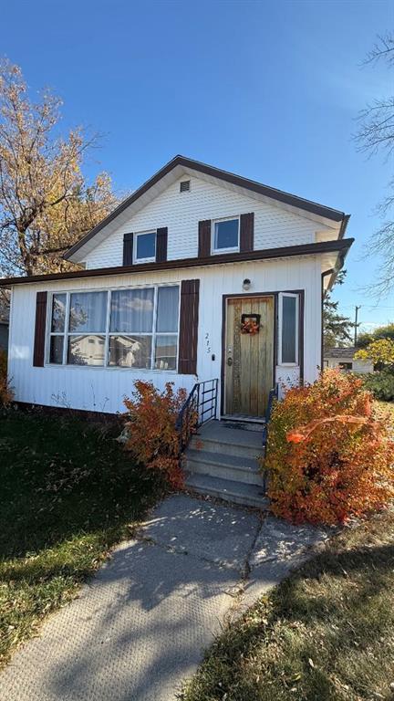 Third View of 215 5 Avenue W, Hanna, Hanna, Alberta, T0J 1P0