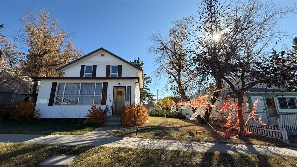 Fourth View of 215 5 Avenue W, Hanna, Hanna, Alberta, T0J 1P0