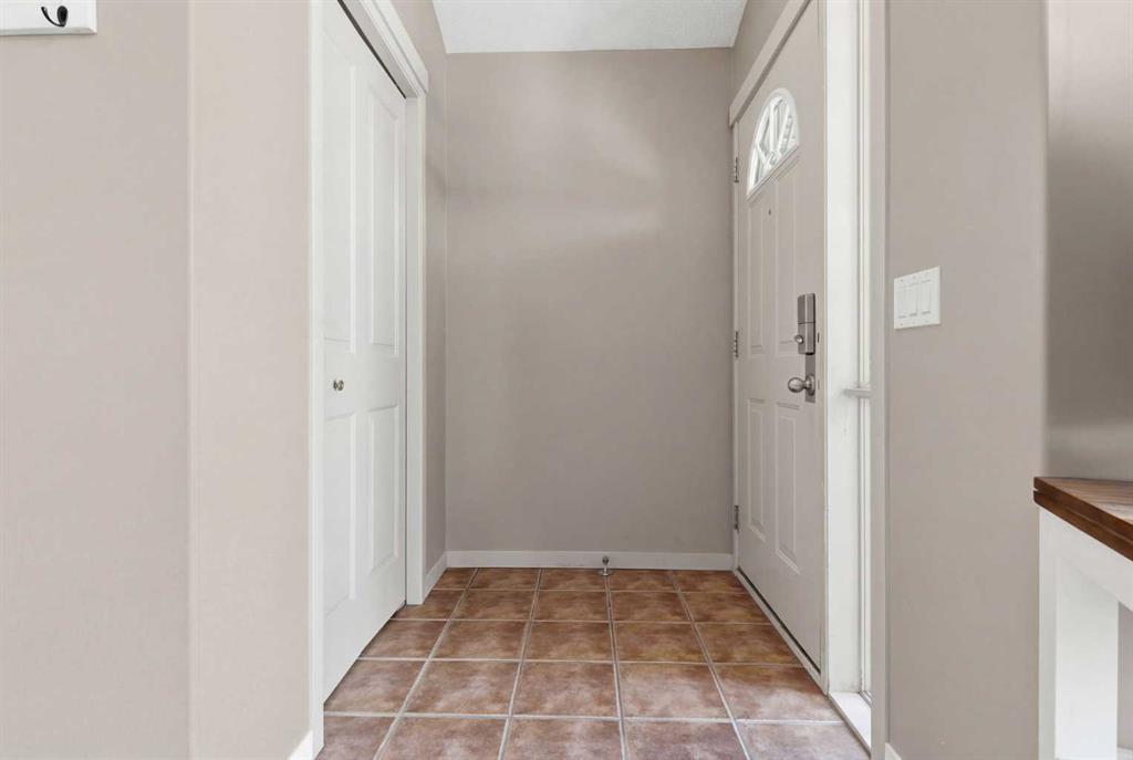 Fifth View of 90 Cranberry Square , Cranston, Calgary, Alberta, T3M 1J5