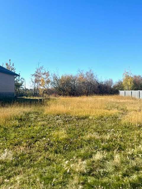 Fifth View of 12606 Lakeshore Drive , Crystal Lake Estates, Grande Prairie, Alberta, T8X 8C6