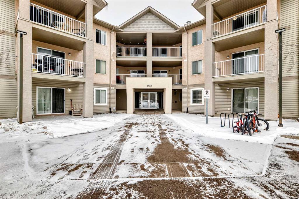 Third View of 202, 1000 Citadel Meadow Point NW, Citadel, Calgary, Alberta, T3G 5N5