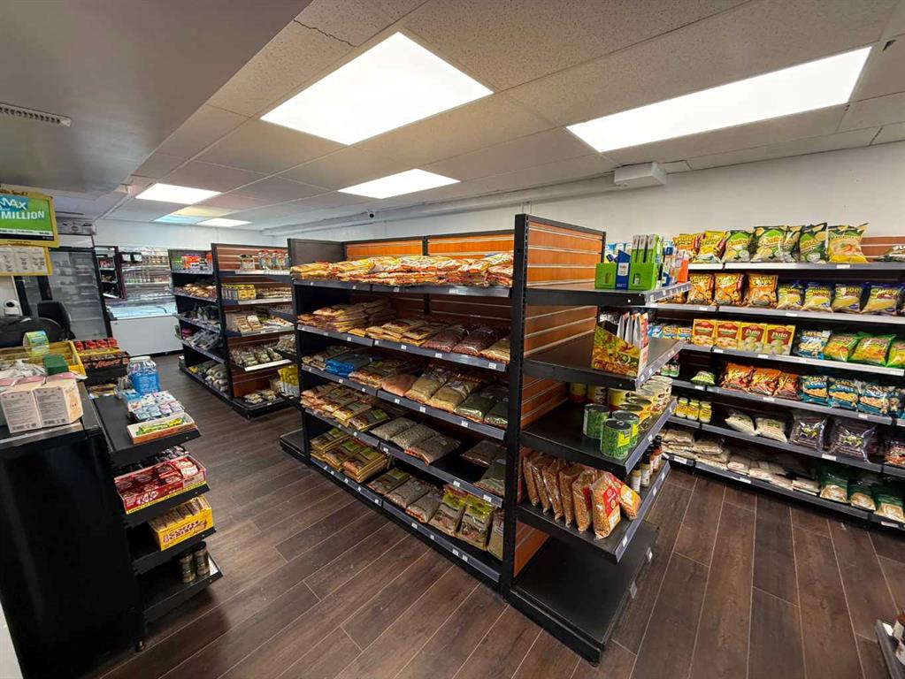 Fourth View of 183 Pembina Avenue , Mountain View, Hinton, Alberta, T7V 2B2