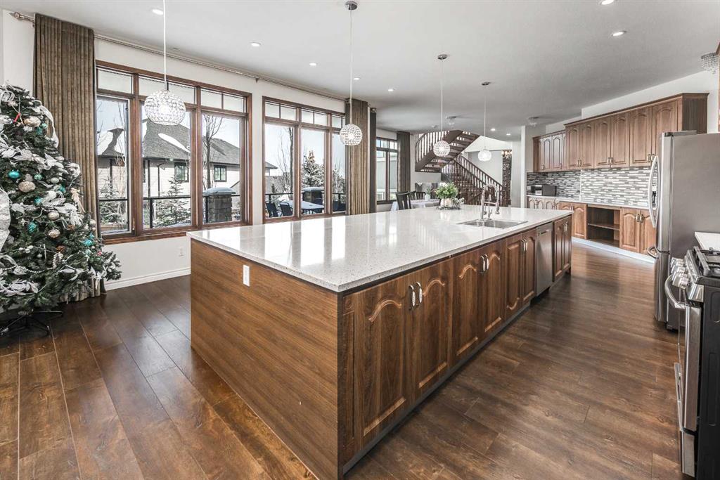 Fifth View of 5 Elveden Point SW, Springbank Hill, Calgary, Alberta, T3H 3X8