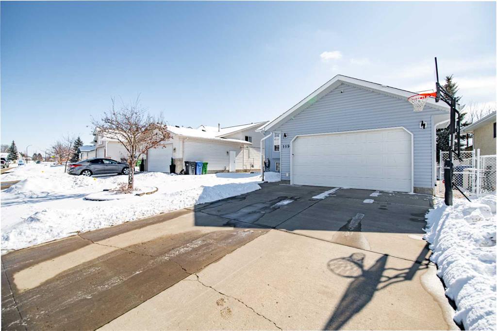 Third View of 119 Duston Street , Devonshire, Red Deer, Alberta, T4R2V8