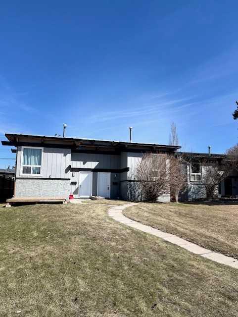 92 Queen Isabella Close SE, A2297621, Alberta,