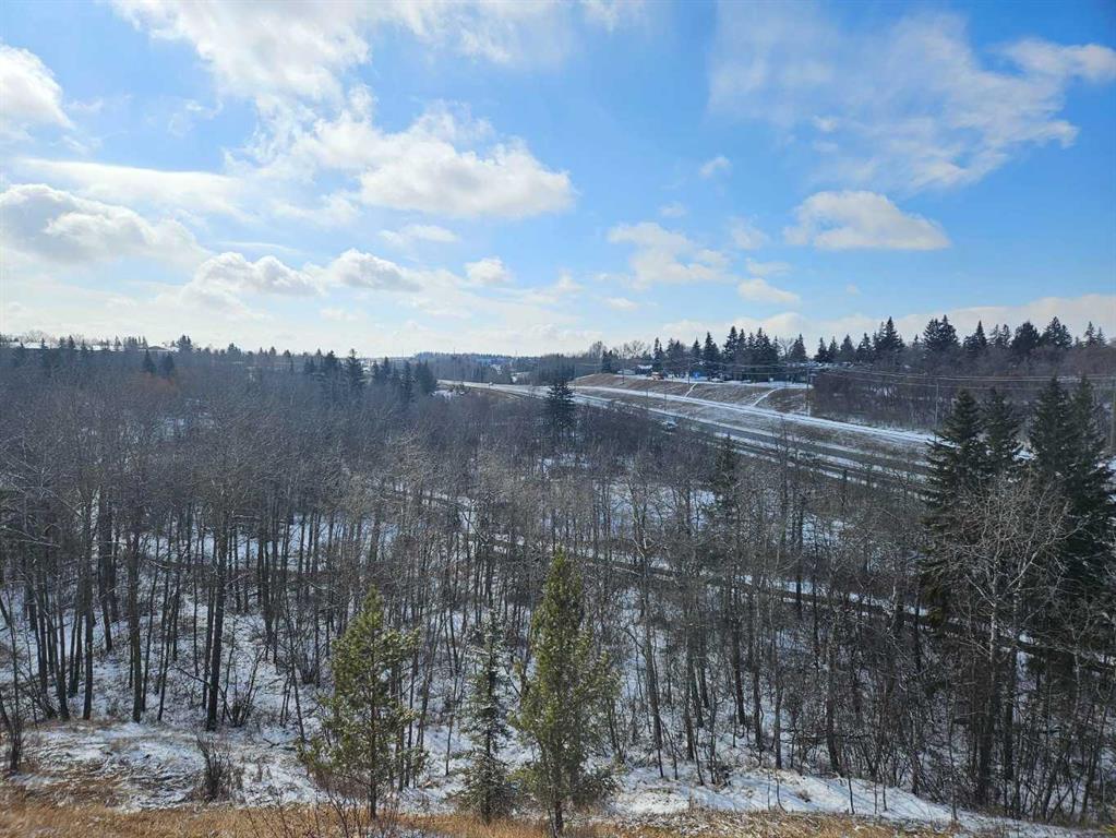 Third View of 304, 5217 39 Street , South Hill, Red Deer, Alberta, T4N 0Z8