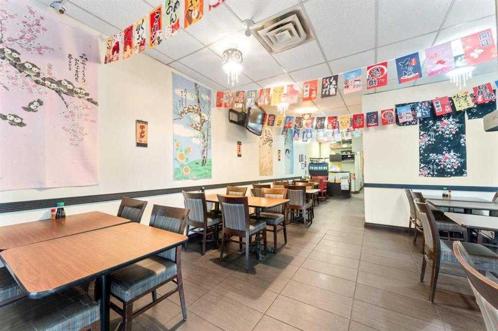 920 36 Street NE, A2297739, Alberta,