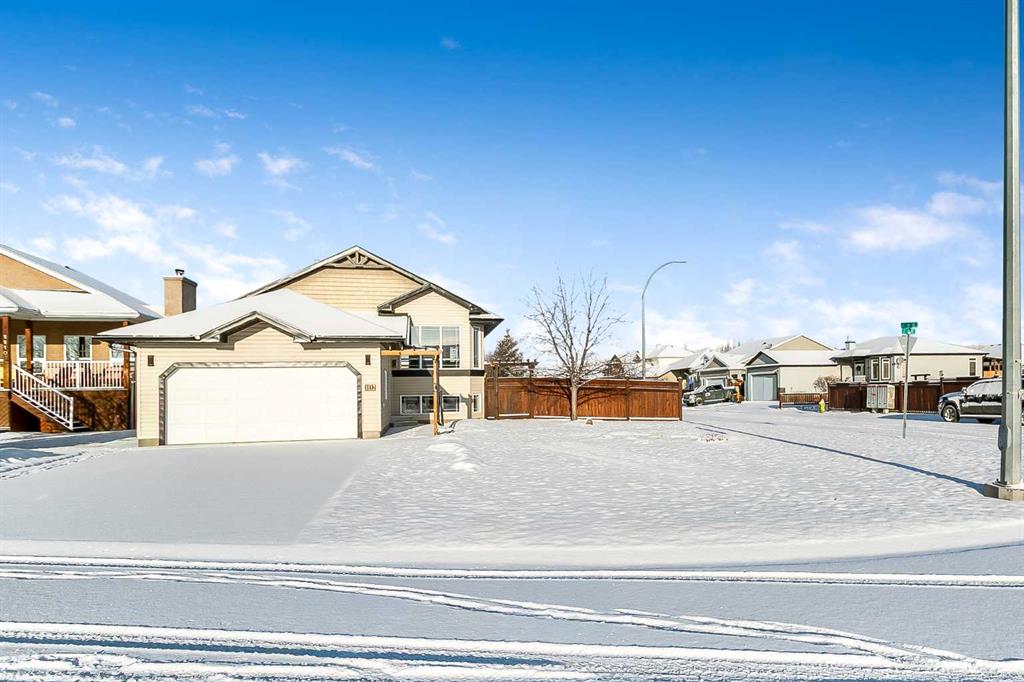 Third View of 1112 2 Street NE, NONE, Sundre, Alberta, T0M 1X0